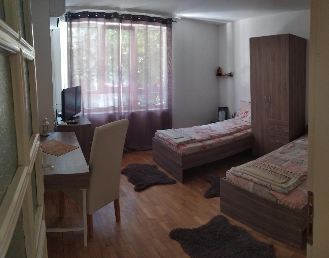 Apartament Bogoslovovi Warna Exterior foto