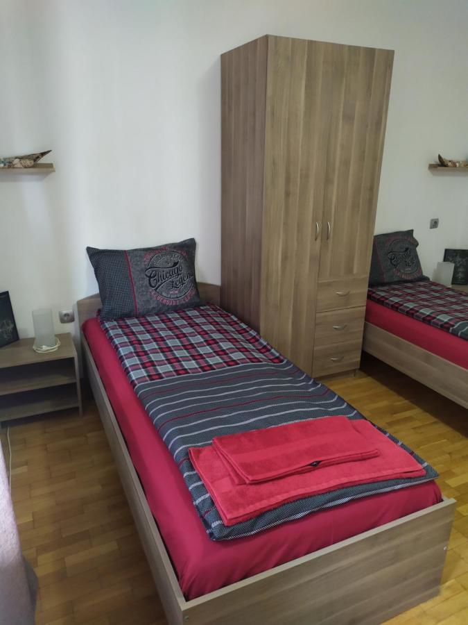Apartament Bogoslovovi Warna Exterior foto